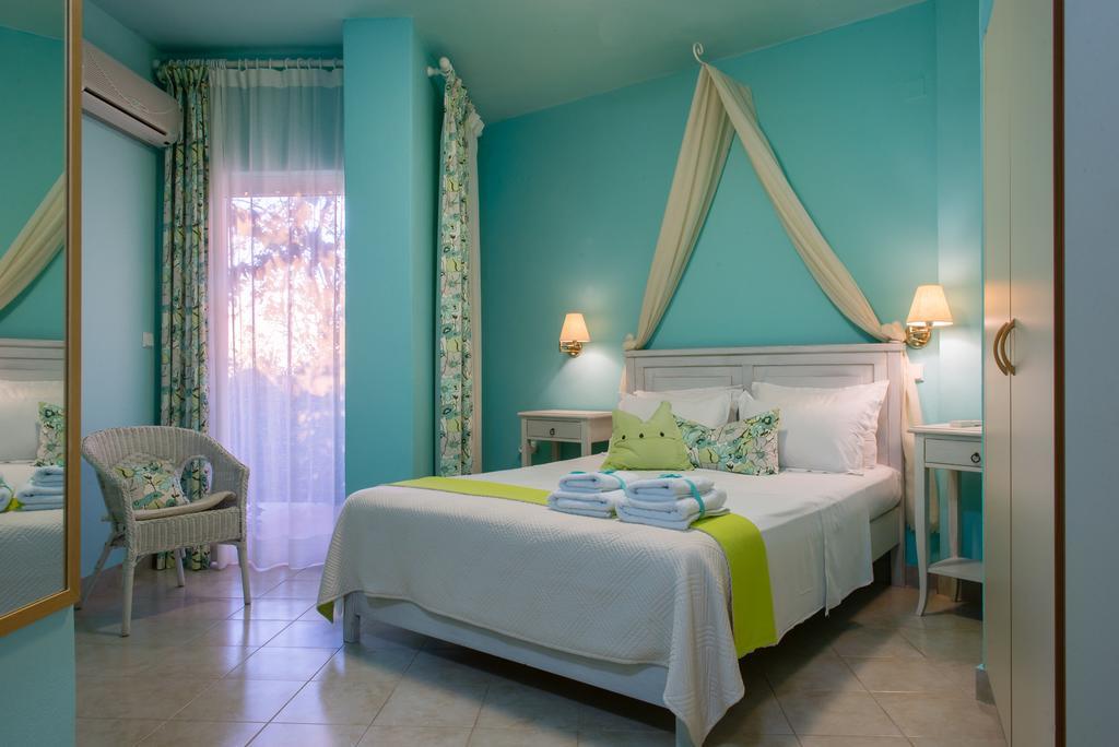 Palmina Mare Villa And Studios Paralia Vrachou Zewnętrze zdjęcie